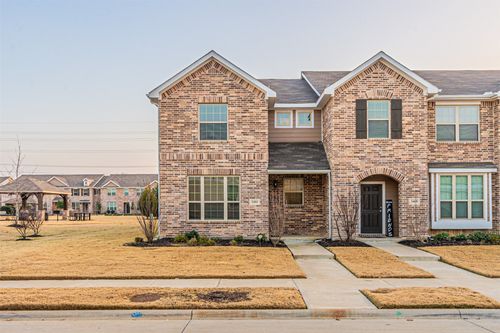 2401 Davenport Dr, Denton, TX, 76207-1738 | Card Image