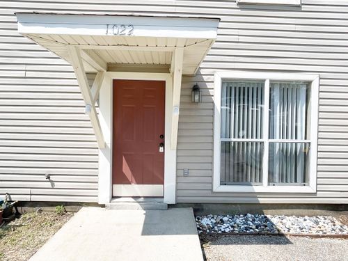 1022 Rockport Dr, Fort Walton Beach, FL, 32547-3847 | Card Image