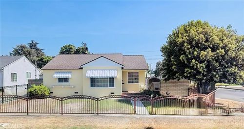 8841 Aldrich St, Pico Rivera, CA, 90660-3012 | Card Image