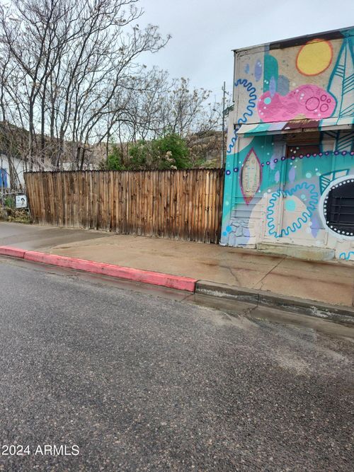 728 W Sullivan St, Miami, AZ, 85539-1109 | Card Image