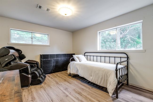 1001 Windsor Dr, House other with 3 bedrooms, 2 bathrooms and null parking in Sherman TX | Image 18