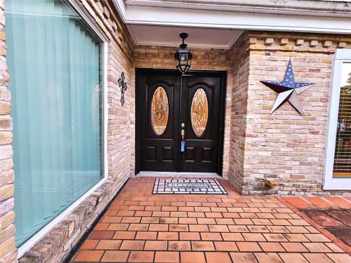 548 River Plantation Dr, Conroe, TX, 77302-3761 | Card Image