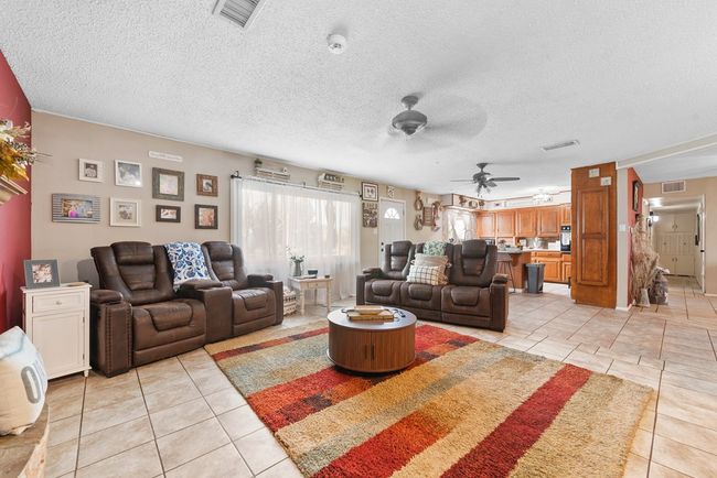 5612 E Midway Rd, House other with 3 bedrooms, 2 bathrooms and 4 parking in Big Spring TX | Image 18