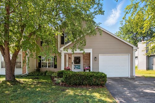 1205 Regent Dr, Mundelein, IL, 60060-4517 | Card Image
