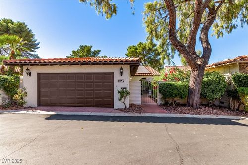 2216 Plaza Del Robles, Las Vegas, NV, 89102-4034 | Card Image