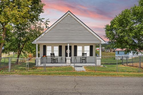 1024 W Columbia St, Somerset, KY, 42503-2721 | Card Image