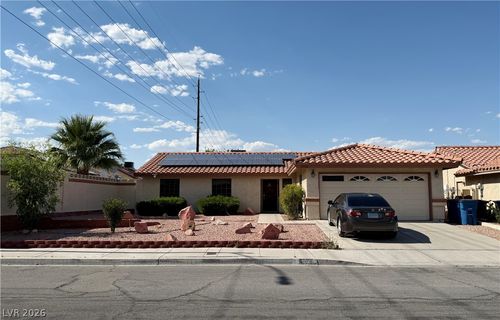 5724 W Viking Rd, Las Vegas, NV, 89103-2303 | Card Image