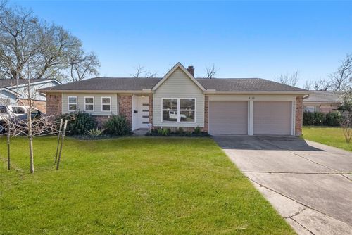 9115 Tanager St, Houston, TX, 77036-7349 | Card Image