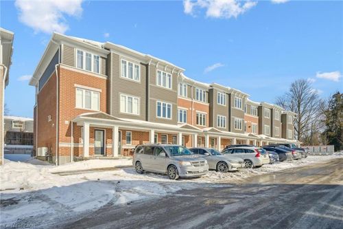 d10-24 Morrison Rd, Kitchener, ON, N2A0L1 | Card Image