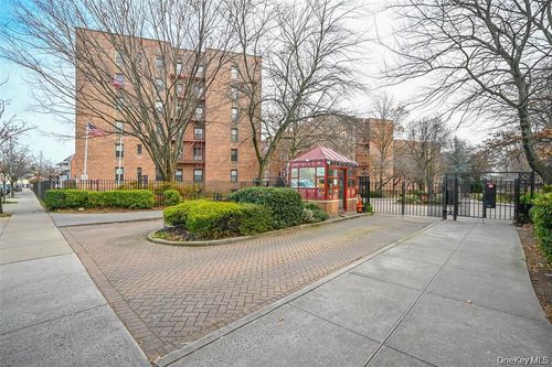 apt-2g-15030 71st Ave, Flushing, NY, 11367-2113 | Card Image