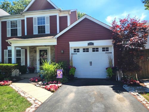 54 Sandhurst Rd, Mundelein, IL, 60060-3237 | Card Image