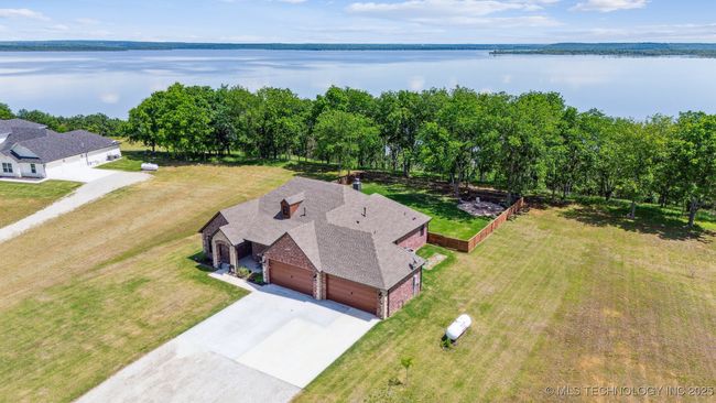 10442 E Lou Ridge Rd, House other with 4 bedrooms, 2 bathrooms and null parking in Talala OK | Image 4
