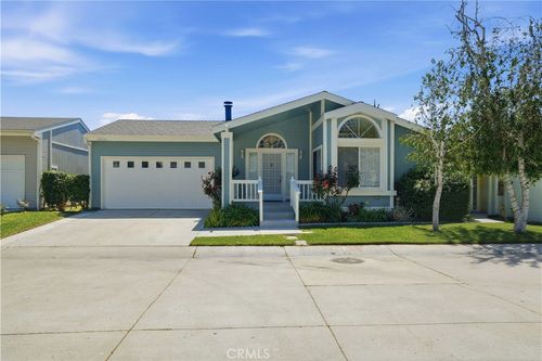 19936 Northcliff Dr, Canyon Country, CA, 91351-5791 | Card Image