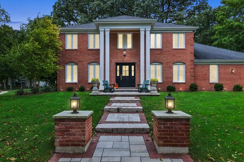 1415 Heatherton Dr, Naperville, IL, 60563-2232 | Card Image