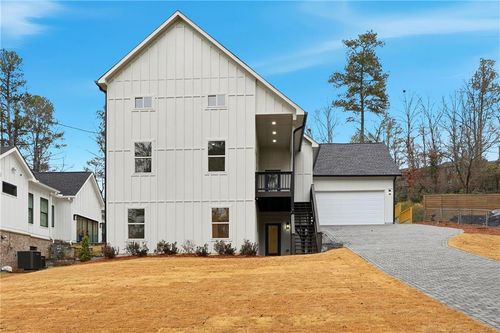2009 Kenwood Pl Se, Smyrna, GA, 30082-5146 | Card Image