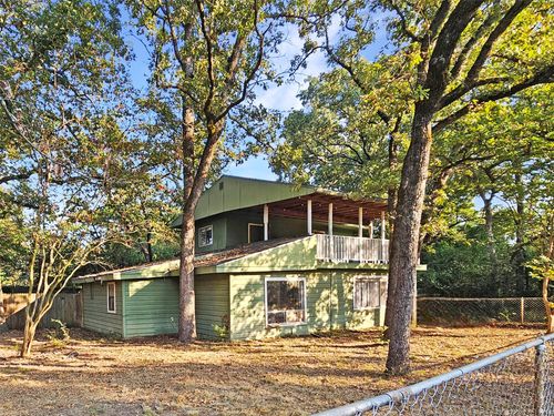 709 Cedarcrest Dr, Tool, TX, 75143-2496 | Card Image