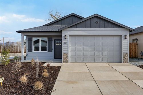 16-734 Dahl Place, Medford, OR, 97501 | Card Image