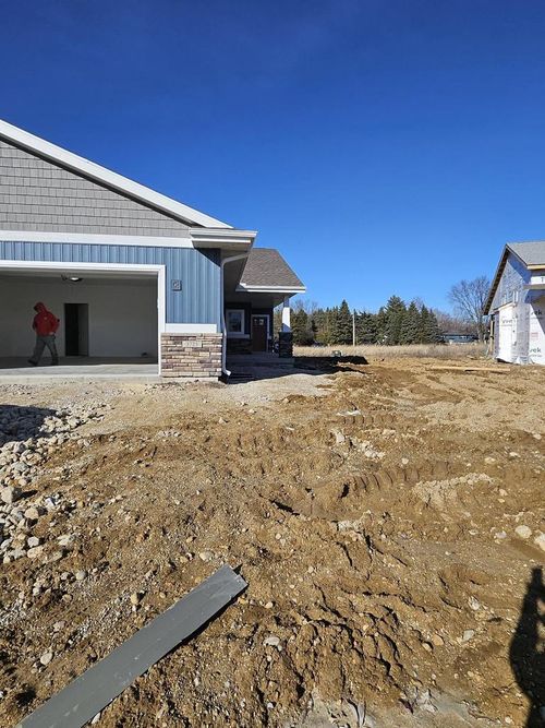 31-3725 Newcastle Drive, Janesville, WI, 53546 | Card Image