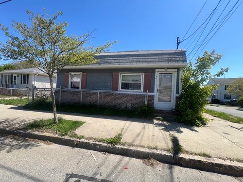 294 Mount Pleasant St, New Bedford, MA, 02746-1539 | Card Image