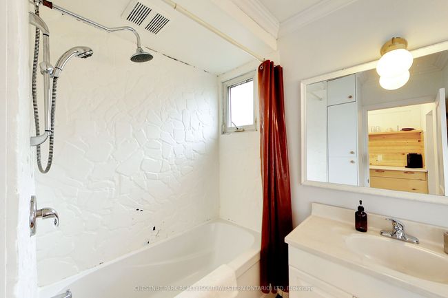 2016 James St E, House other with 3 bedrooms, 2 bathrooms and 2 parking in Bright's Grove ON | Image 13