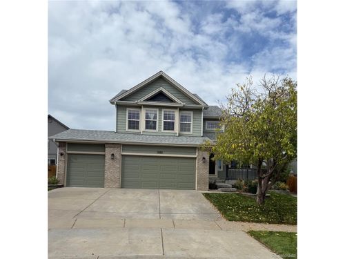 5583 Helena St, Denver, CO, 80239-5698 | Card Image