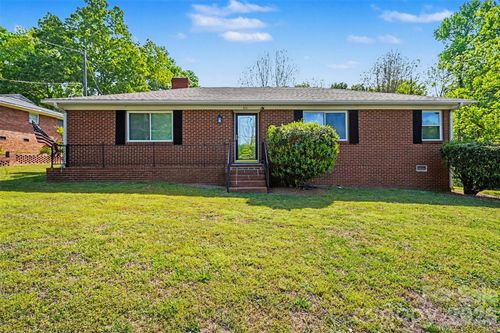 831 Maurice St, Monroe, NC, 28112-6313 | Card Image
