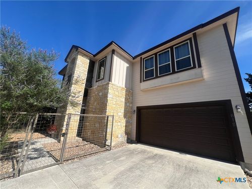 618 Wagon Wheel Dr, Canyon Lake, TX, 78133-5614 | Card Image