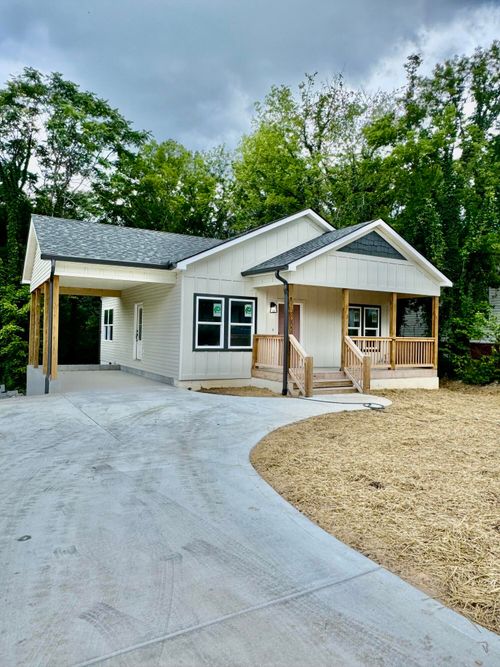 612 Shannon Ave, Chattanooga, TN, 37411-2817 | Card Image