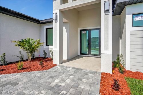 212 Fairway Rd, ROTONDA WEST, FL, 33947-2018 | Card Image