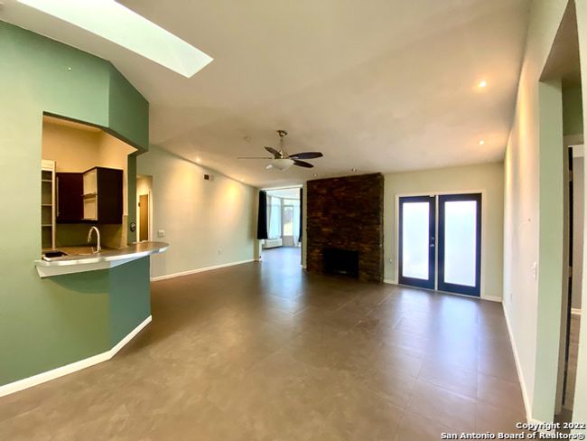 10348 Flatland Trl, House other with 3 bedrooms, 2 bathrooms and null parking in Converse TX | Image 20