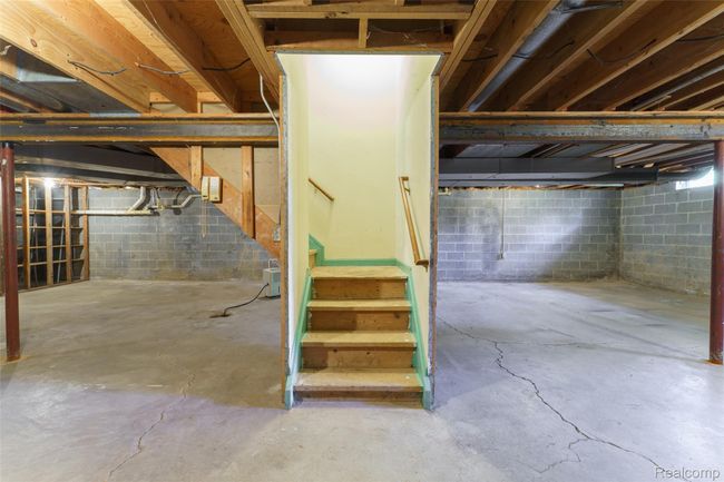basement | Image 25
