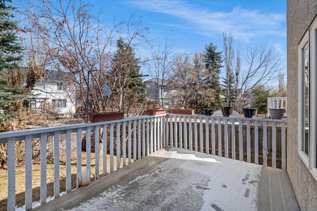 60 Chaparral Road Se, Home with 3 bedrooms, 3 bathrooms and 4 parking in Calgary AB | Image 35