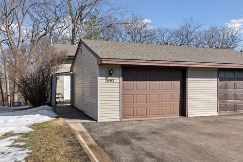 7510 Germane Trl, Apple Valley, MN, 55124-7674 | Card Image