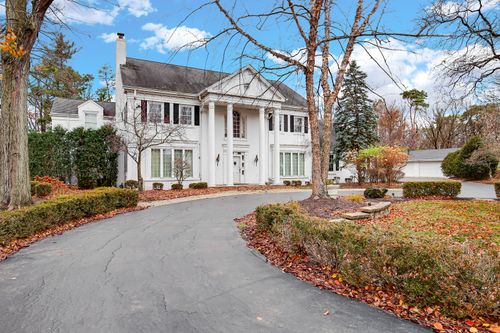 9S174 Drew Ave, Burr Ridge, IL, 60527-5935 | Card Image