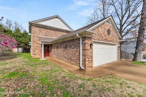 8718 Carriage Cv, Southaven, MS, 38671-2324 | Card Image