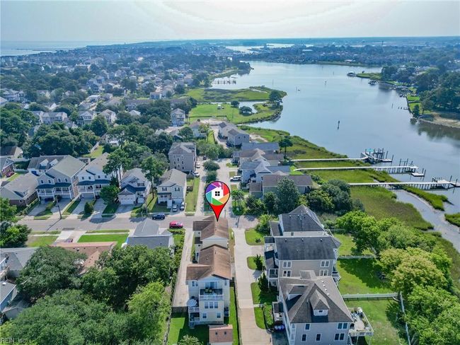 9509 14 Th Bay St, House attached with 4 bedrooms, 3 bathrooms and null parking in Norfolk VA | Image 47