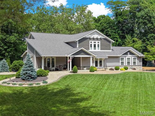 16 Ginger Creek Dr, Glen Carbon, IL, 62034-3400 | Card Image