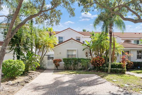 1551 Seagrape Way, Hollywood, FL, 33019-4862 | Card Image