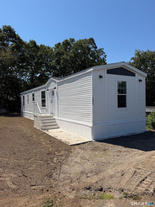 104 B St, Groton, CT, 06340-5358 | Card Image