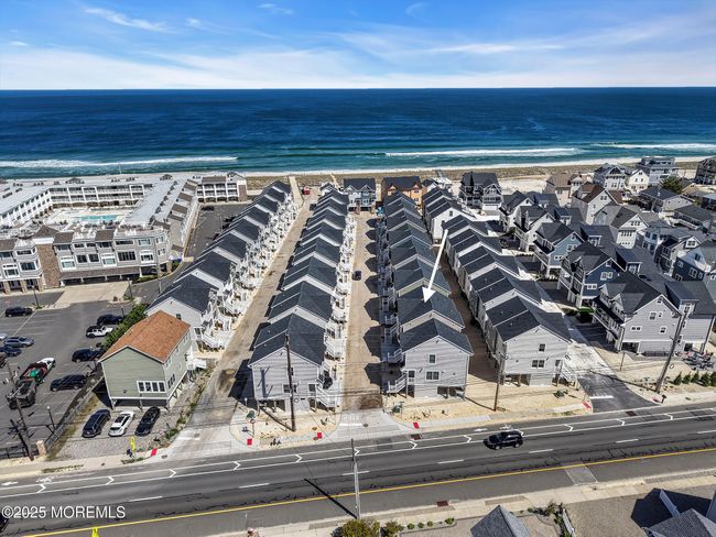 6 Shell Rd, Condo with 2 bedrooms, 3 bathrooms and 2 parking in Mantoloking NJ | Image 42