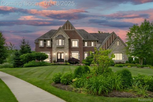 49277 Chianti Dr, Northville, MI, 48167-9383 | Card Image