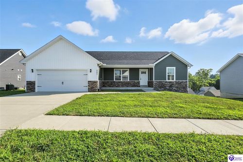 405 Turnberry Ct, Vine Grove, KY, 40175-8607 | Card Image