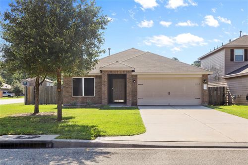 317 Falling Pine Dr, Conroe, TX, 77304-5028 | Card Image