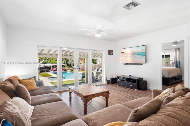 7940 Hawthorne Ave, House other with 4 bedrooms, 2 bathrooms and null parking in Miami Beach FL | Image 20