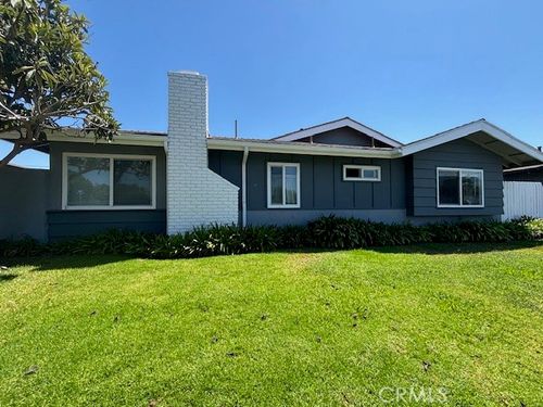 d-17132 Emerald, Huntington Beach, CA, 92647 | Card Image