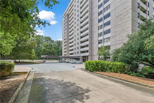 apt-8k-3530 Piedmont Rd Ne, Atlanta, GA, 30305-1522 | Card Image