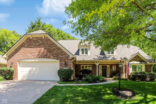 7228 Oak Cove Ln, Noblesville, IN, 46062-9415 | Card Image