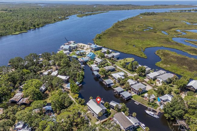 293 Se 221st St, House other with 2 bedrooms, 2 bathrooms and null parking in Suwannee FL | Image 61