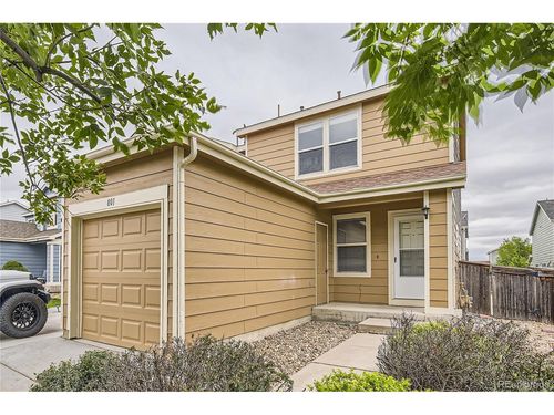 801 Mockingbird St, Brighton, CO, 80601-7387 | Card Image