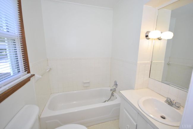 112 Half Moon Ln, House other with 3 bedrooms, 3 bathrooms and null parking in Rustburg VA | Image 26